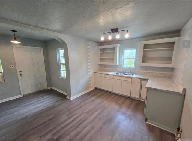 1819 Moss Street, North Little Rock, AR 72114