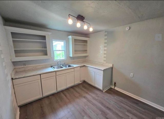 1819 Moss Street, North Little Rock, AR 72114