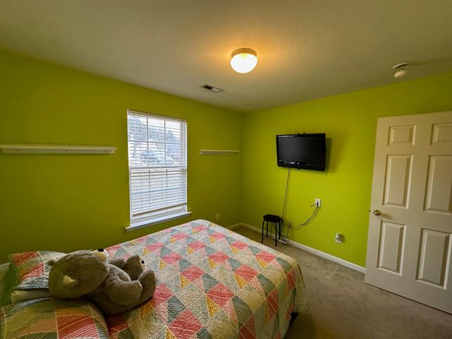 258 Chateau Street, Boiling Springs, SC 29316