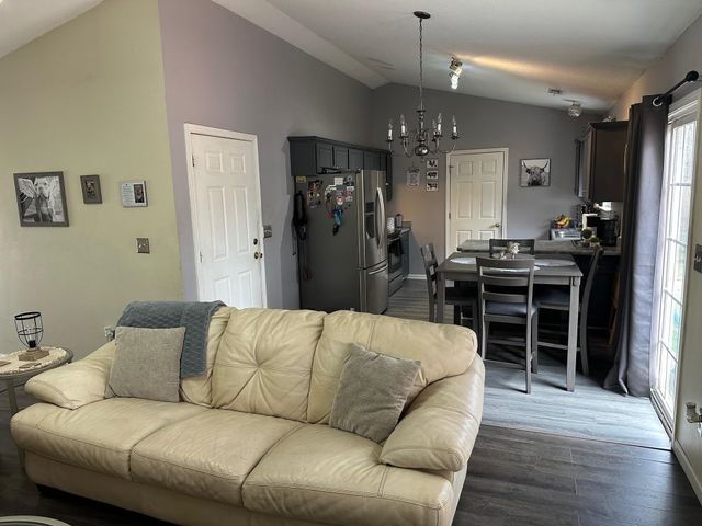 258 Chateau Street, Boiling Springs, SC 29316