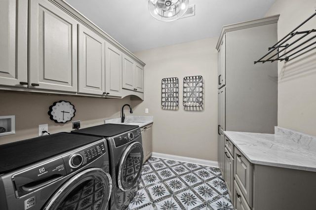 383 Island Green Lane, Inman, SC 29349