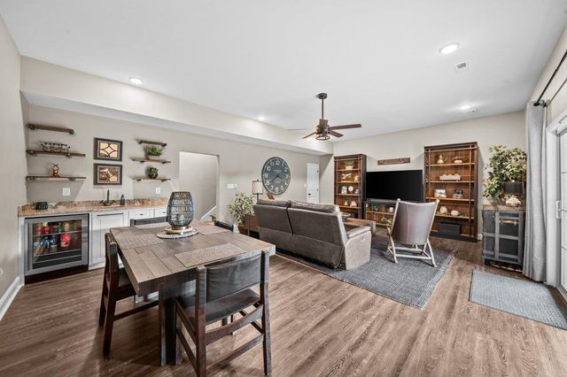 383 Island Green Lane, Inman, SC 29349