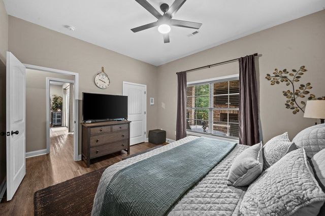 383 Island Green Lane, Inman, SC 29349