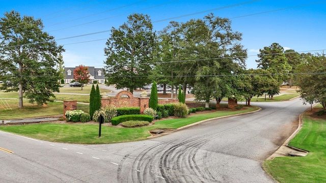 383 Island Green Lane, Inman, SC 29349
