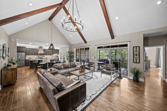 383 Island Green Lane, Inman, SC 29349