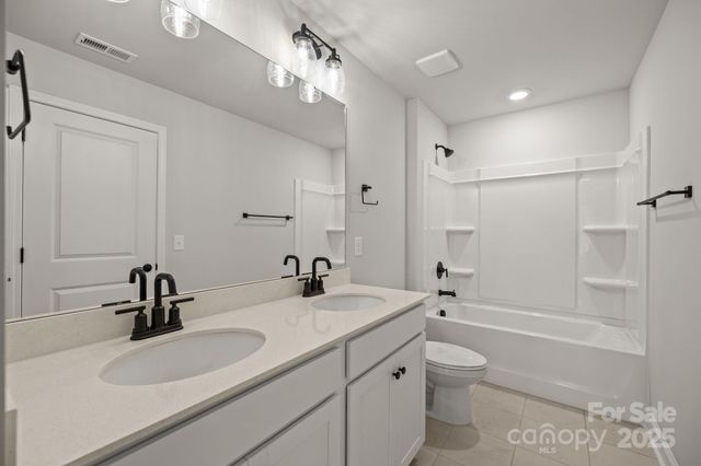 4013 Grommet Court, Matthews, NC 28105