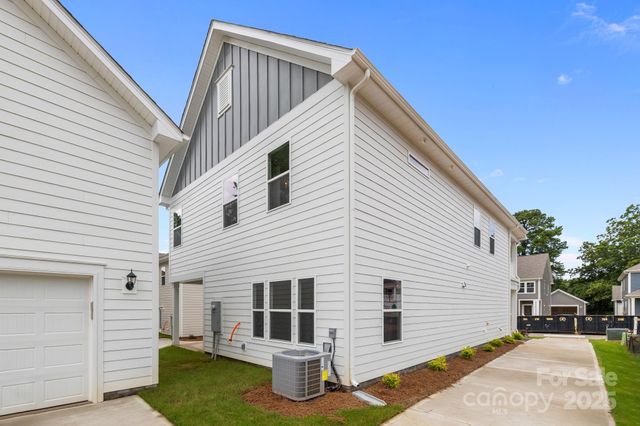 4013 Grommet Court, Matthews, NC 28105