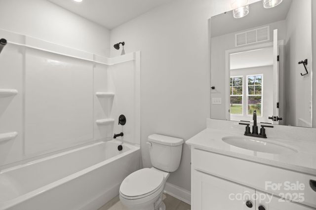 4013 Grommet Court, Matthews, NC 28105