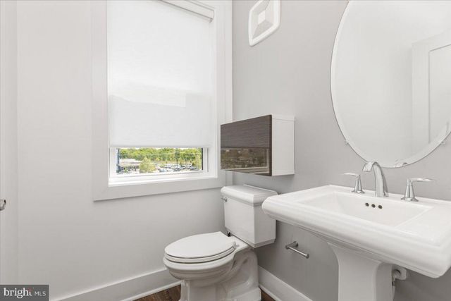 44824 TIVERTON SQ, Ashburn, VA 20147