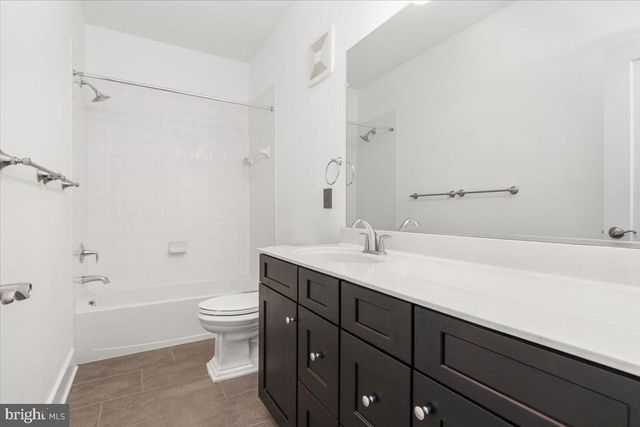 44824 TIVERTON SQ, Ashburn, VA 20147