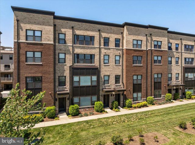 44824 TIVERTON SQ, Ashburn, VA 20147