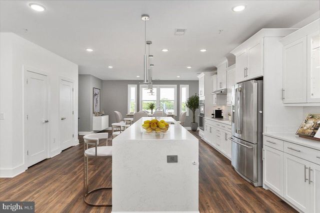 44824 TIVERTON SQ, Ashburn, VA 20147