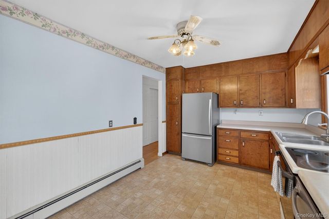 34 Lindy Drive, Carmel, NY 10512