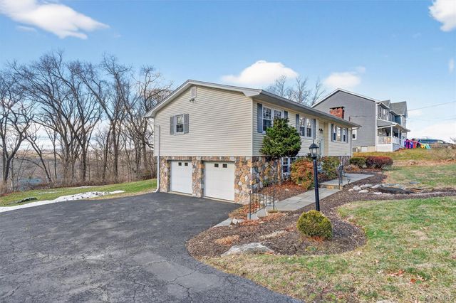 34 Lindy Drive, Carmel, NY 10512