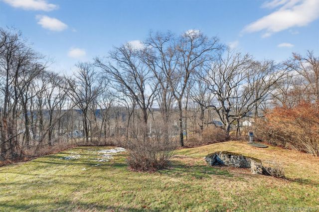 34 Lindy Drive, Carmel, NY 10512