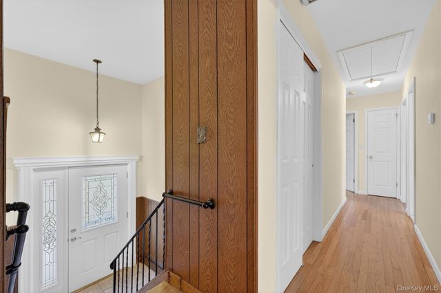 34 Lindy Drive, Carmel, NY 10512