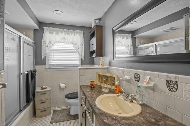 180 Highland Street, Cranston, RI 02920