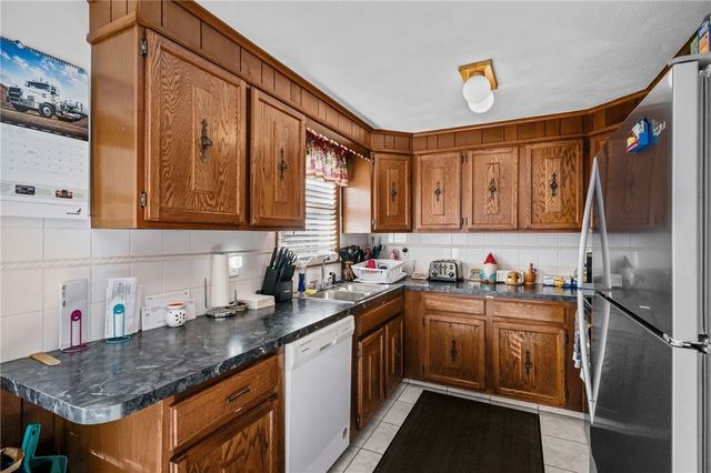 180 Highland Street, Cranston, RI 02920