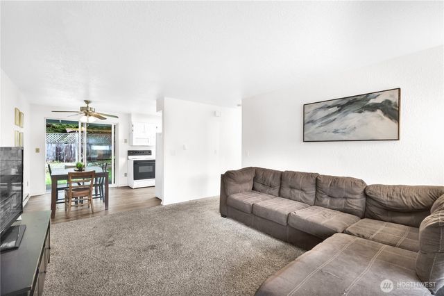 7009 181st Avenue E, Bonney Lake, WA 98391