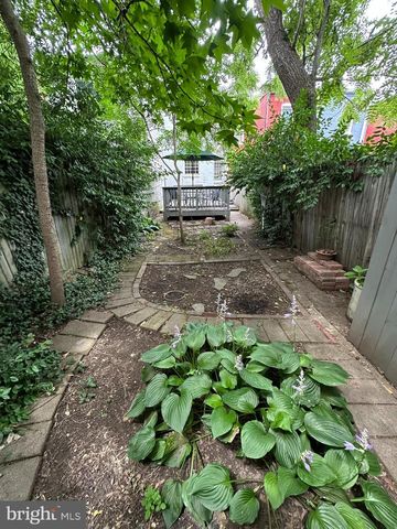 431 5TH ST NE, Washington, DC 20002