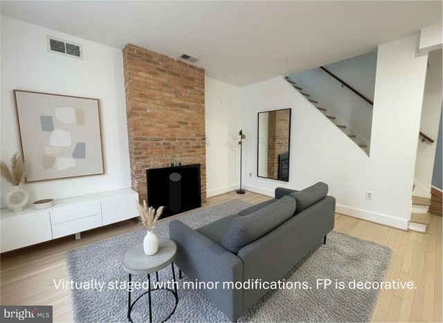 431 5TH ST NE, Washington, DC 20002
