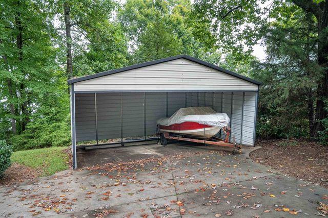 406 Hillside Drive, Inman, SC 29349