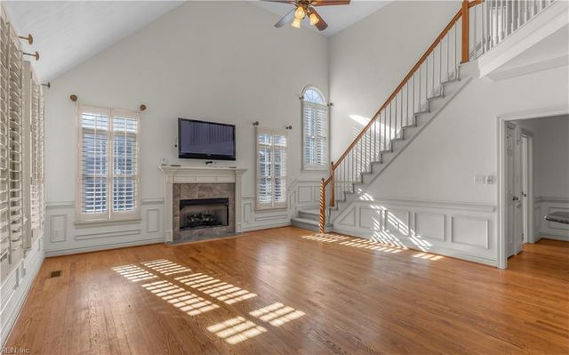 1621 Water View CIR, Chesapeake, VA 23322