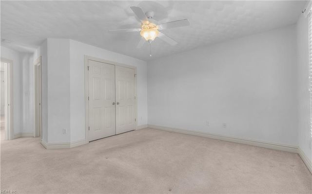 1621 Water View CIR, Chesapeake, VA 23322