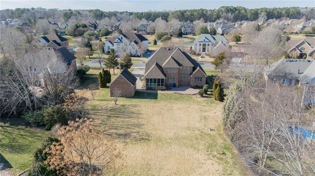 1621 Water View CIR, Chesapeake, VA 23322