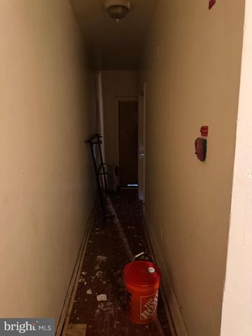 2117 W HUNTING PARK AVE, Philadelphia, PA 19140