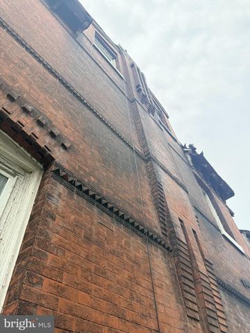 2117 W HUNTING PARK AVE, Philadelphia, PA 19140