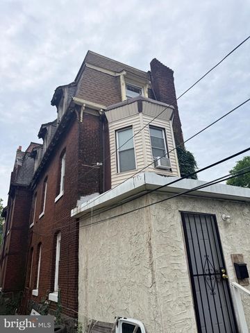 2117 W HUNTING PARK AVE, Philadelphia, PA 19140