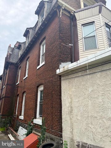 2117 W HUNTING PARK AVE, Philadelphia, PA 19140