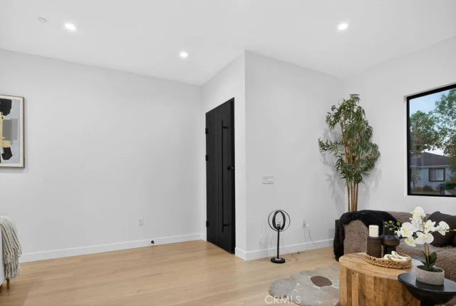 5940 Shoshone, Encino, CA 91316
