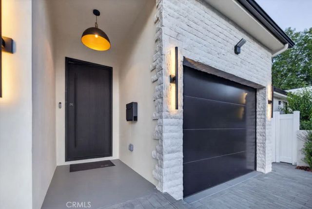 5940 Shoshone, Encino, CA 91316