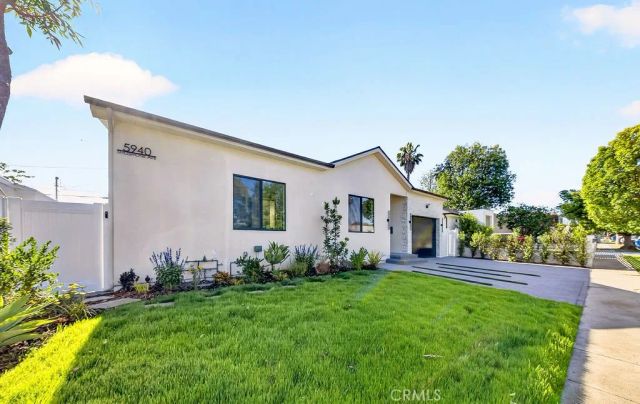 5940 Shoshone, Encino, CA 91316