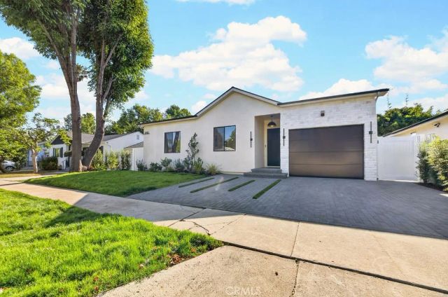 5940 Shoshone, Encino, CA 91316