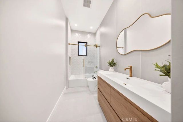 5940 Shoshone, Encino, CA 91316