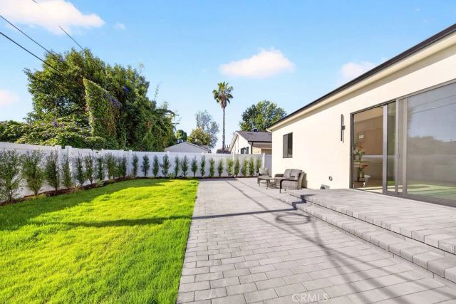 5940 Shoshone, Encino, CA 91316