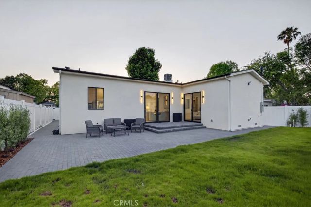 5940 Shoshone, Encino, CA 91316
