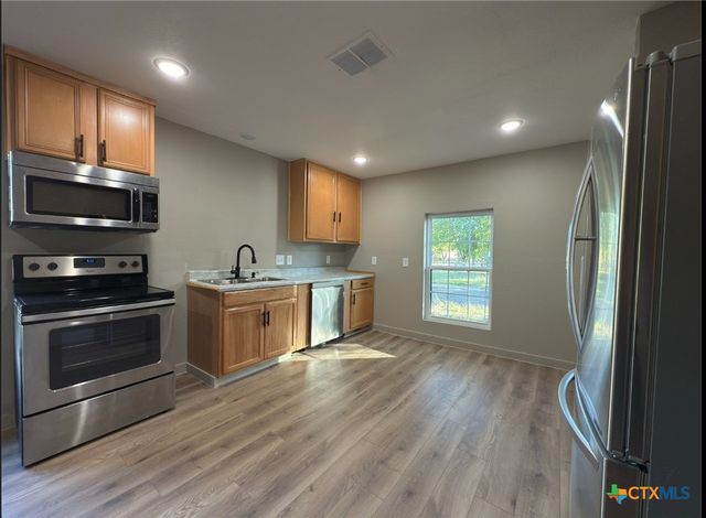 507 Harbour Avenue, Killeen, TX 76541