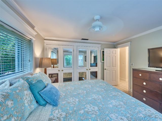 3220 Oleander Way, Lauderdale-By-The-Sea, Pompano Beach, FL 33062