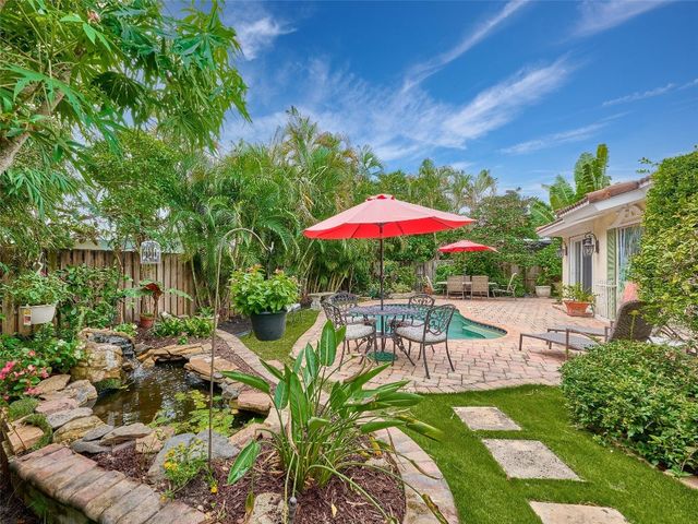 3220 Oleander Way, Lauderdale-By-The-Sea, Pompano Beach, FL 33062