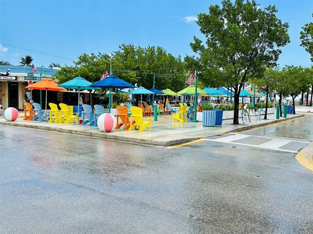 3220 Oleander Way, Lauderdale-By-The-Sea, Pompano Beach, FL 33062