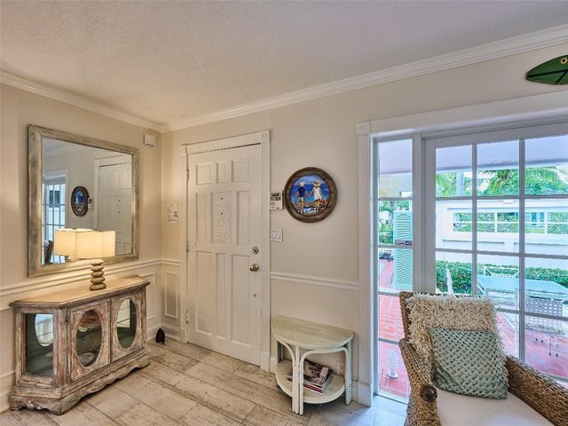 3220 Oleander Way, Lauderdale-By-The-Sea, Pompano Beach, FL 33062