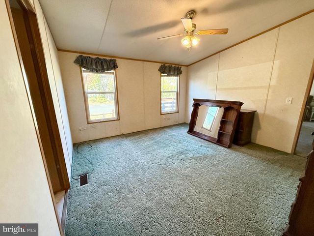 184 LANDING RD, Newport, NJ 08345