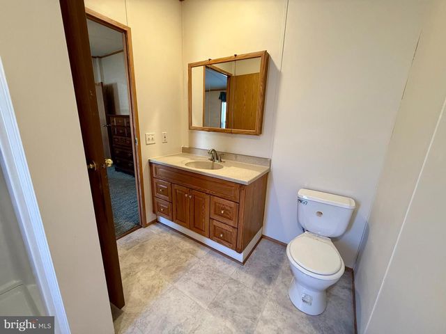 184 LANDING RD, Newport, NJ 08345