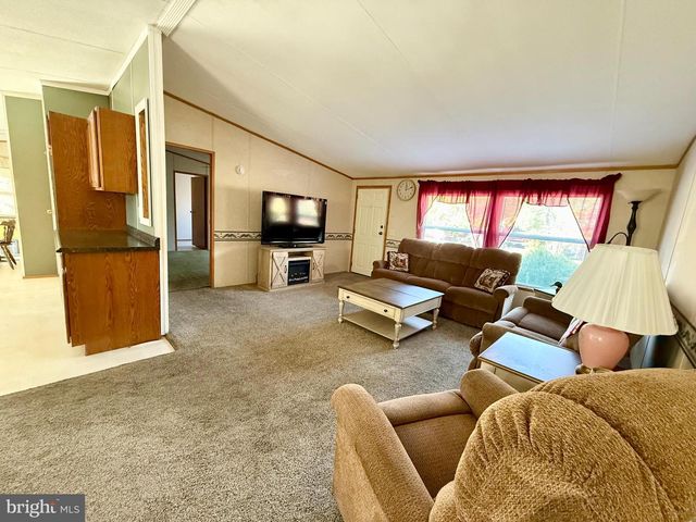 184 LANDING RD, Newport, NJ 08345