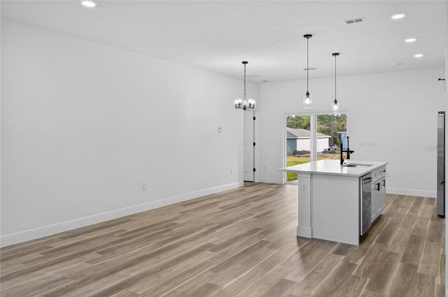 1852 W QUAKER LANE, Citrus Springs, FL 34434