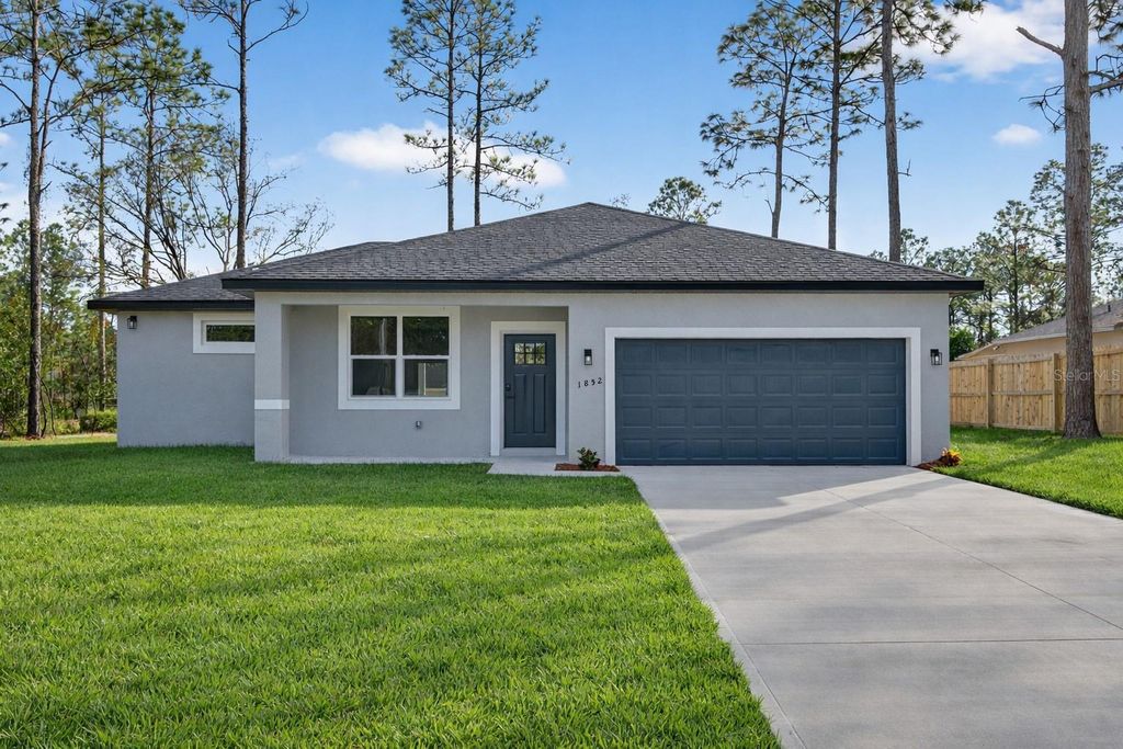 1852 W QUAKER LANE, Citrus Springs, FL 34434